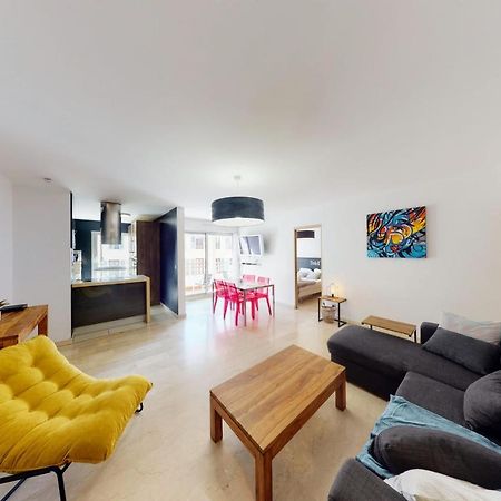 Le Jean-Jacques Rousseau - 2 Rooms By The Canal In The Heart Of Аннесі Екстер'єр фото